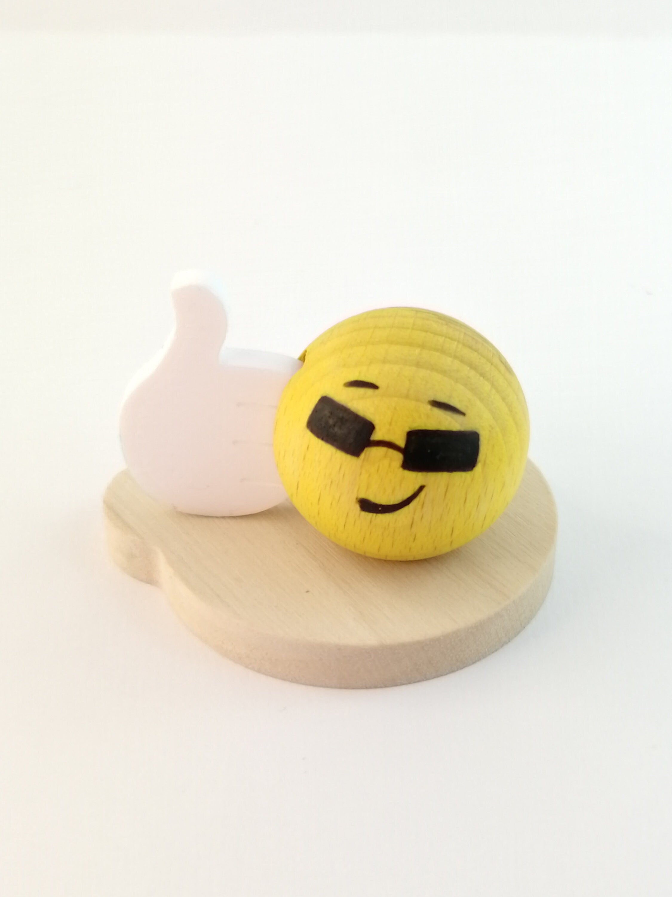 Miniatur Figur Holz "Smilinka" Gut gemacht Sammelfigur